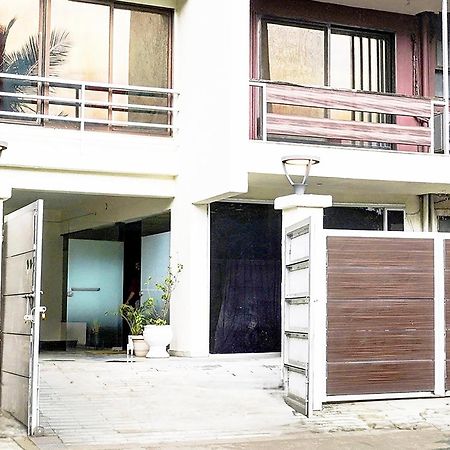 Super Hotel O Seawoods Near Palm Beach Road Formerly Sai Roop Navi Mumbai Eksteriør bilde