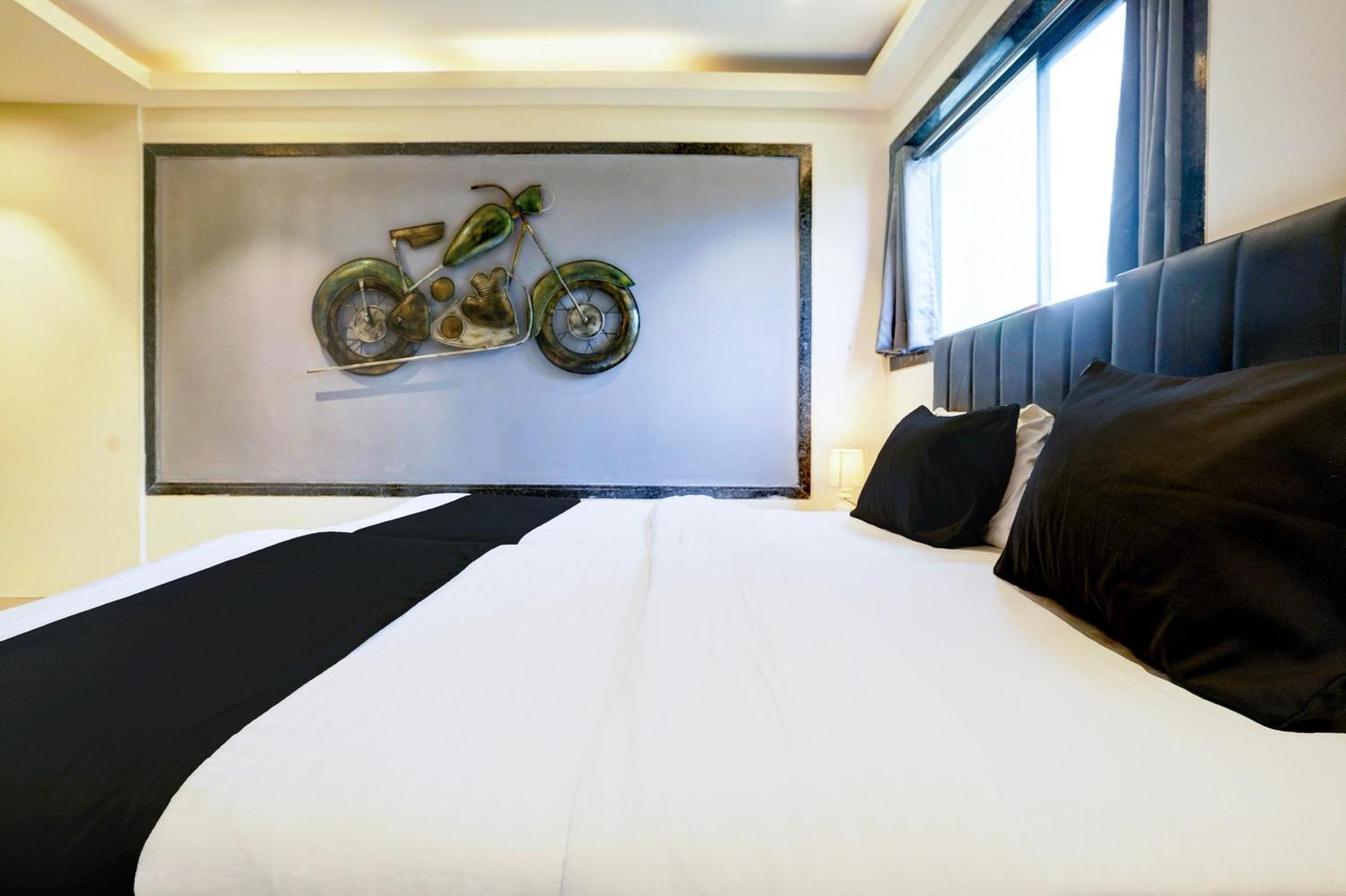 Super Hotel O Seawoods Near Palm Beach Road Formerly Sai Roop Navi Mumbai Eksteriør bilde