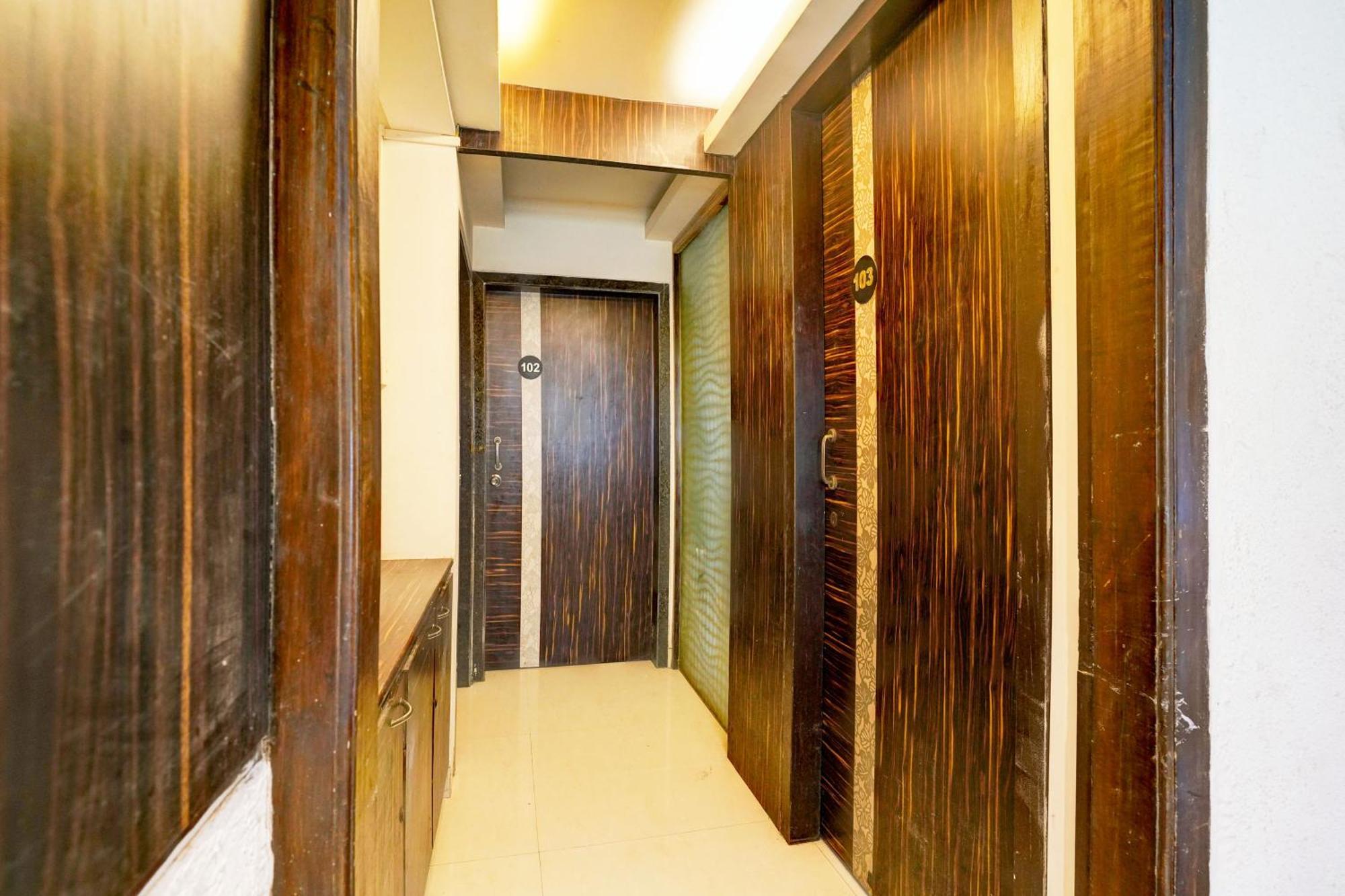 Super Hotel O Seawoods Near Palm Beach Road Formerly Sai Roop Navi Mumbai Eksteriør bilde