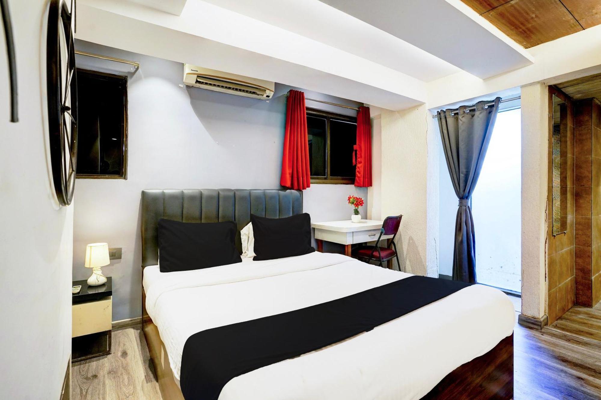 Super Hotel O Seawoods Near Palm Beach Road Formerly Sai Roop Navi Mumbai Eksteriør bilde